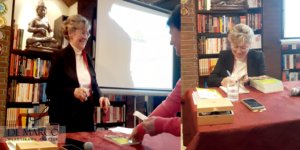 Autorka technik leczenia i książek Lilianna Elmborg w kostiumie szytym na miarę w De Marco. Gorąco pozdrawiamy i życzymy sukcesów.