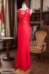 Długa czerwona suknia na wesele, bal, studniówkę, sylwestra. De Marco szycie na miarę online.