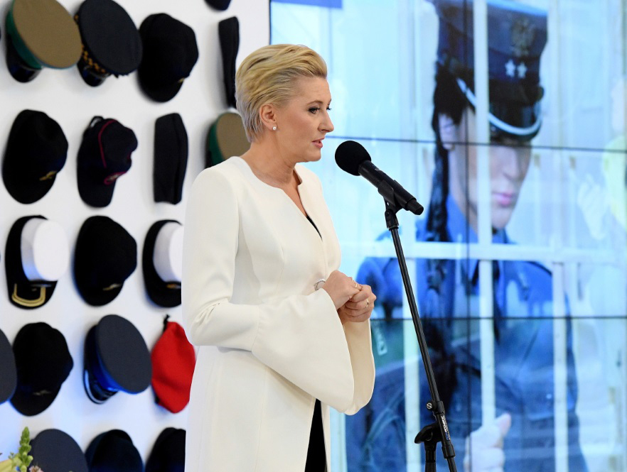Agata Duda ikona stylu. Pierwsza Dama ubiera się u projektantki spod Krakowa