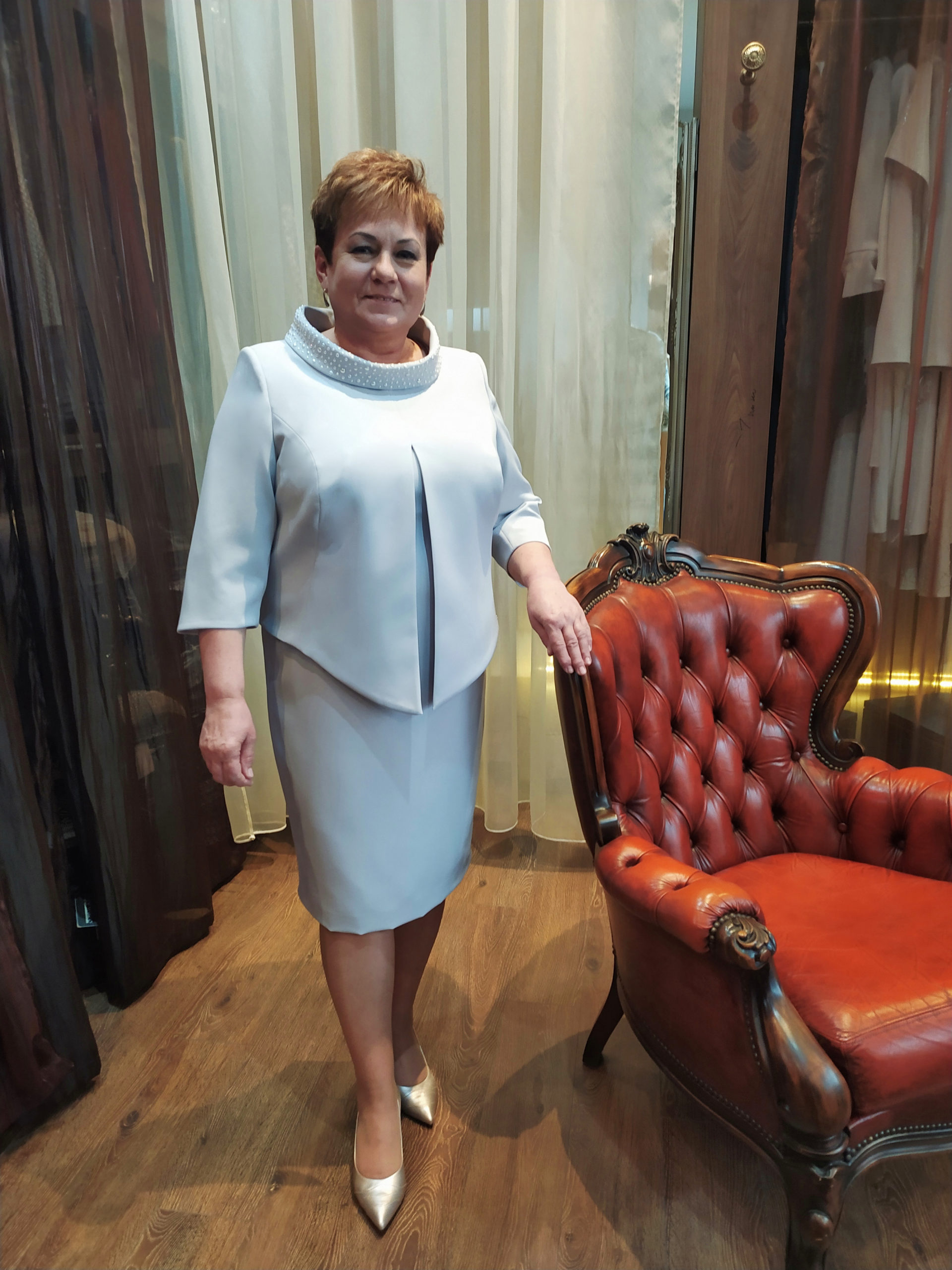 Elegant dresses for the low-key wedding mum. De Marco Exclusive dress set