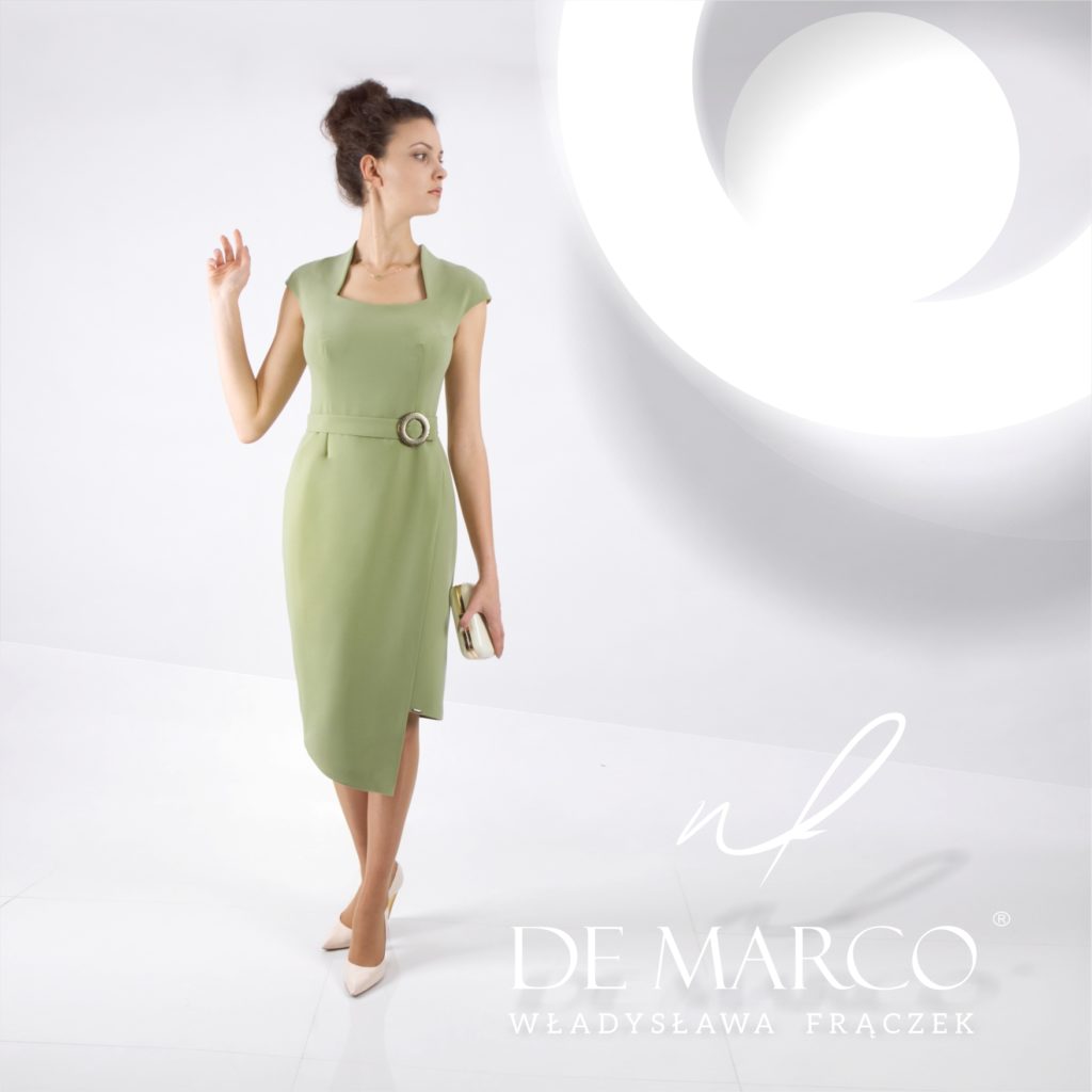 Piękna zielona sukienka wizytowa od polskiego projektanta De Marco