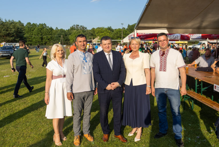 Eleganckie stylizacje Sz. Pani Iwony Gibas. Eleganckie komplety damskie ze spódnicą