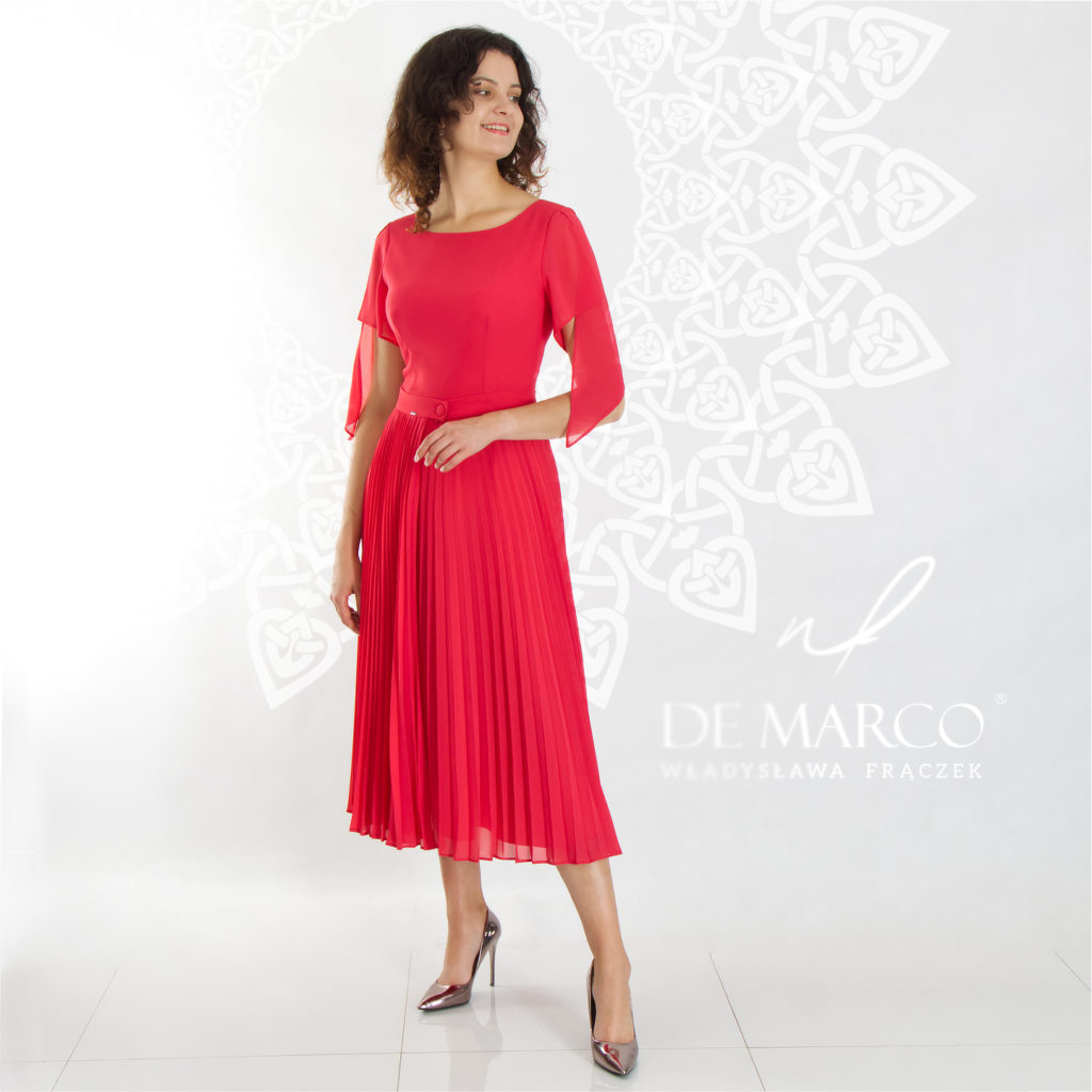 Gdzie kupić elegancką sukienkę? 
Polskie sukienki sklep internetowy De Marco