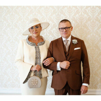 Garsonka w stylu old money dla Mamy Wesela