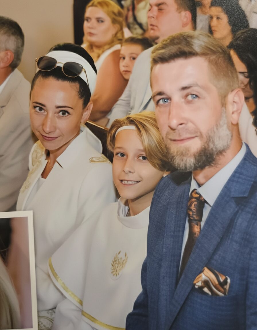 Garnitur damski od projektanta. Luksusowy butik-Ekskluzywna odzież damska De Marco